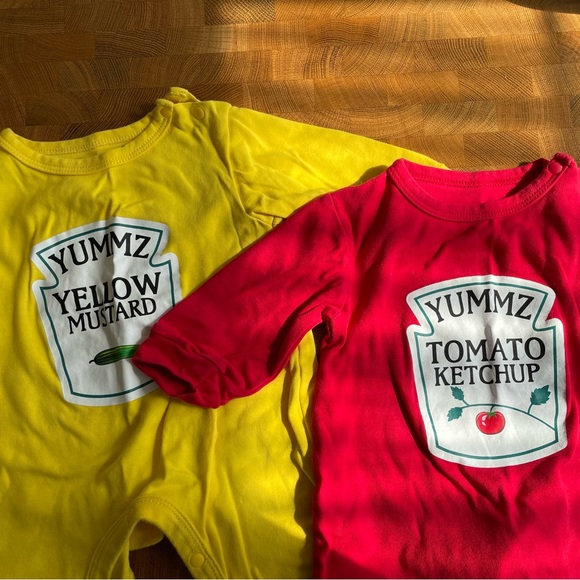 Mustard and ketchup onesies costume - Picture 4 of 8